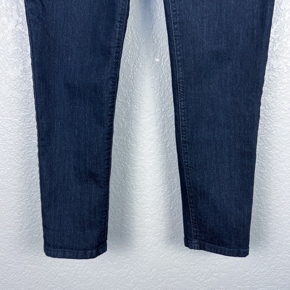 Democracy Skinny Ankle Skimmer Jeans, Dark Blue 6 - EUC, Classic, Denim, Stretch - Picture 3 of 9